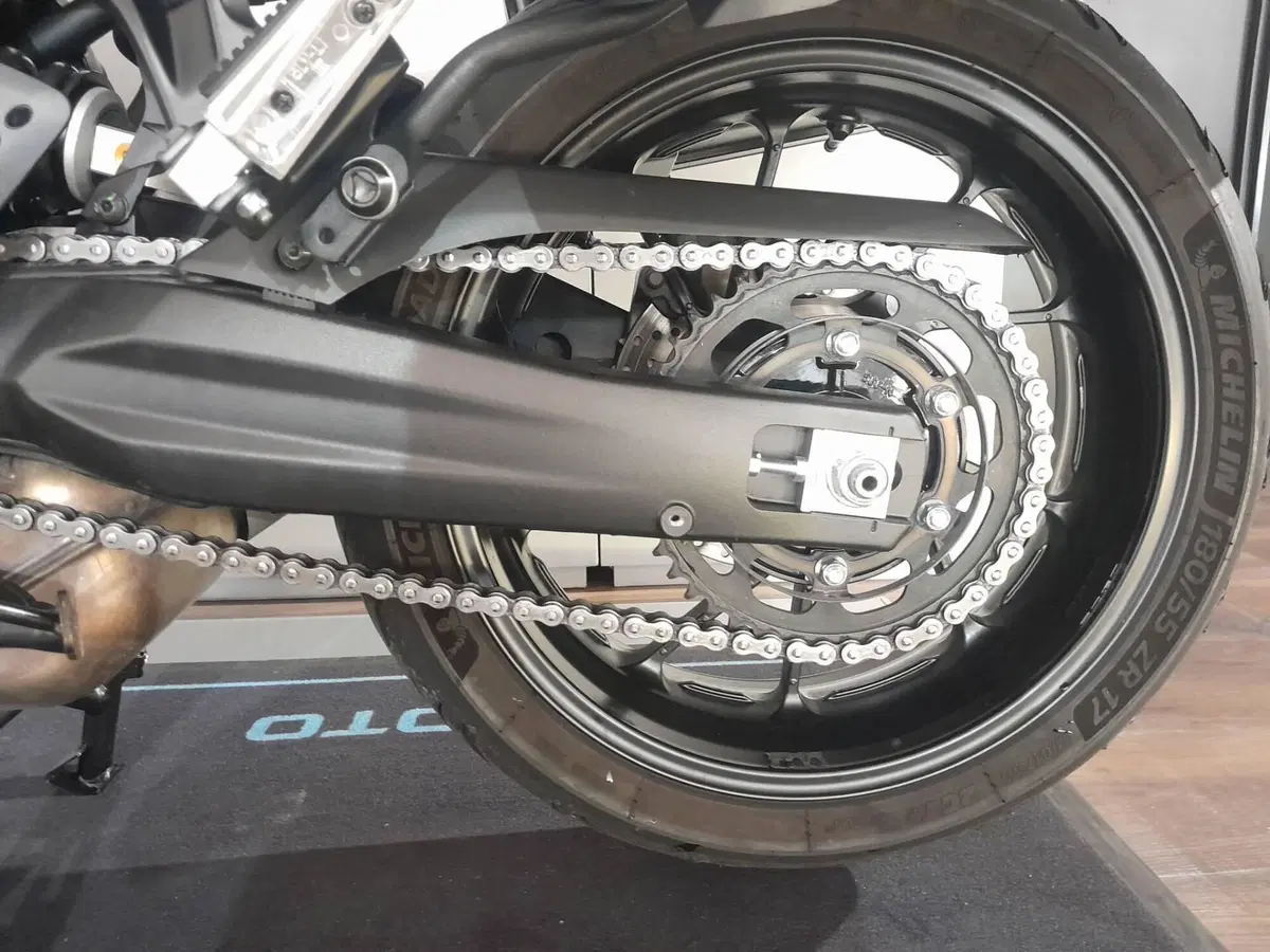 Yamaha Tracer 7 (2021 - 24) (18)