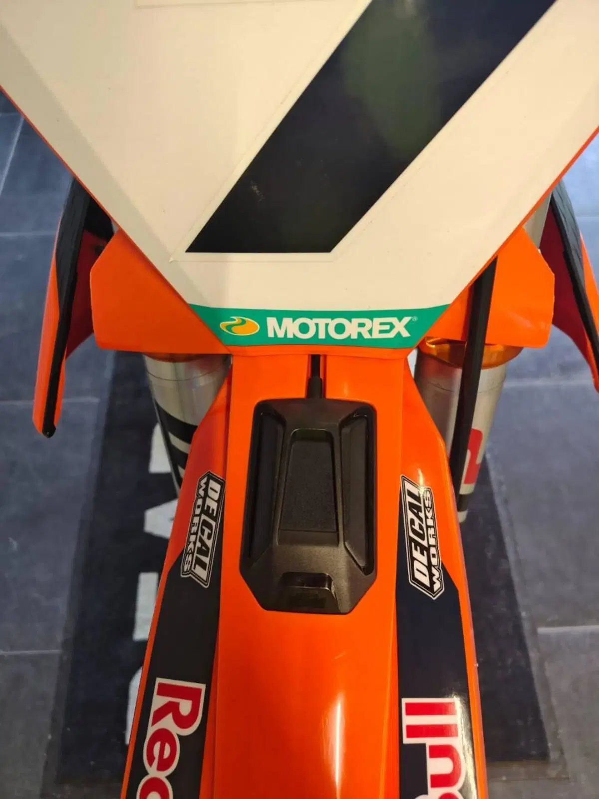 KTM 450 SX-F Factory Edition (2024) (5)