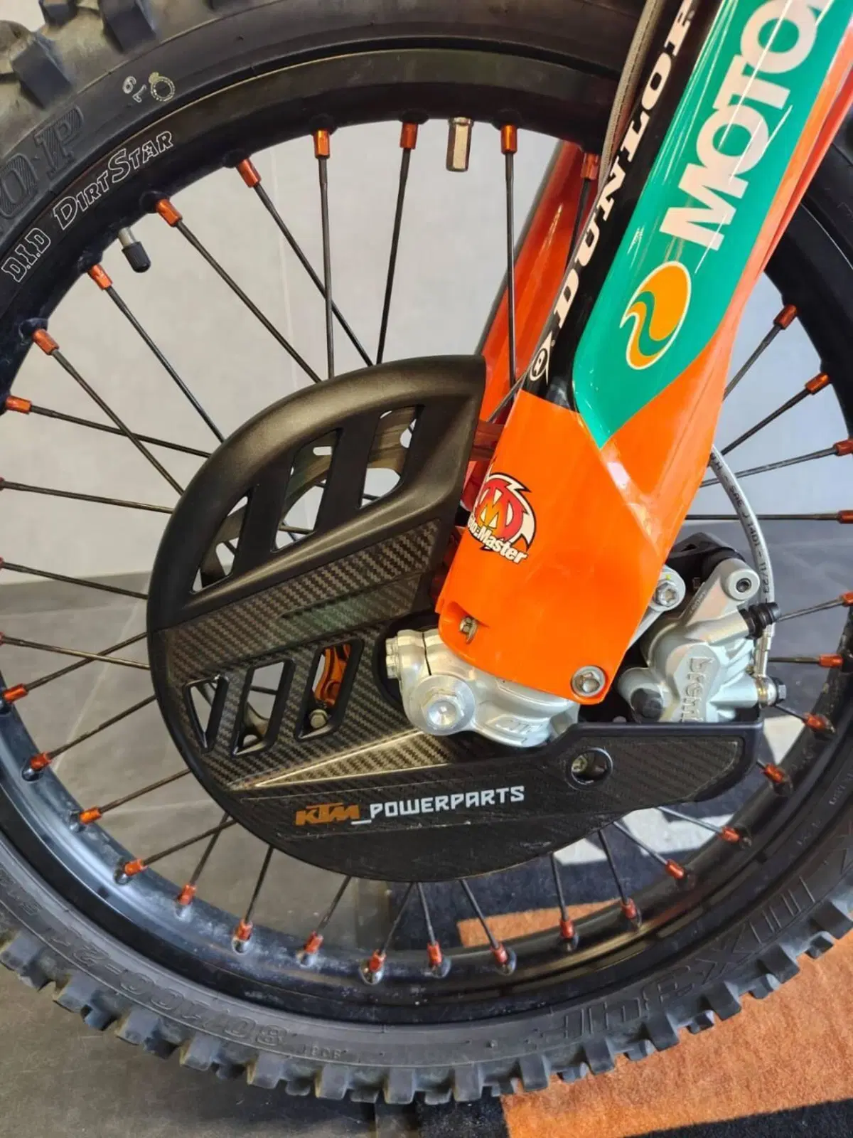 KTM 450 SX-F Factory Edition (2024) (8)