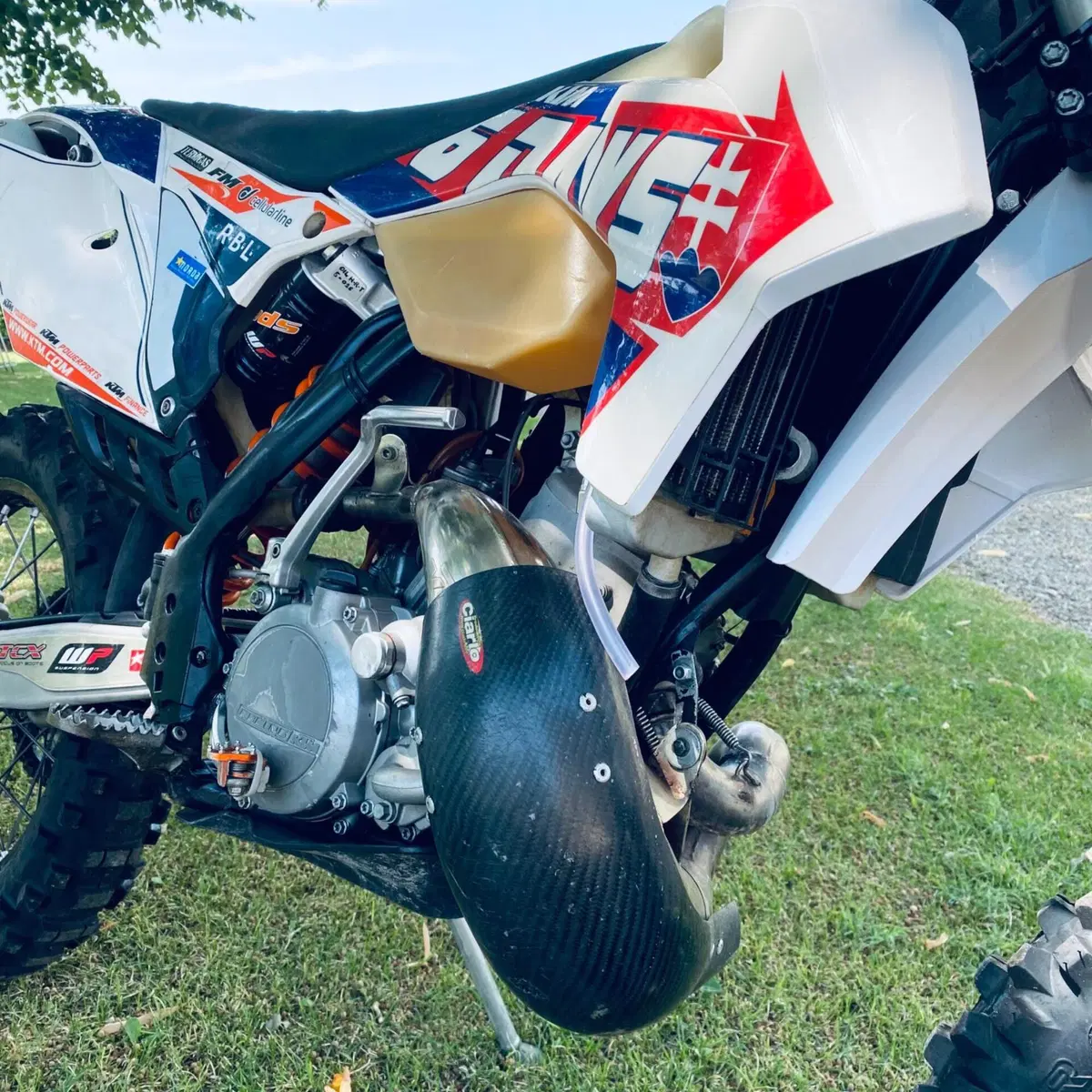 KTM 200 EXC (2012) (4)