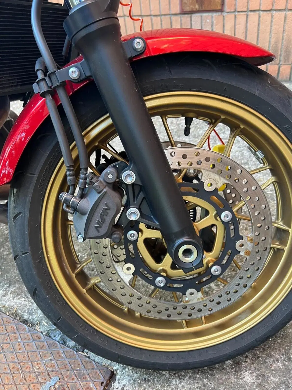 Kawasaki Z 650 RS 50th Anniversary (2022) (5)