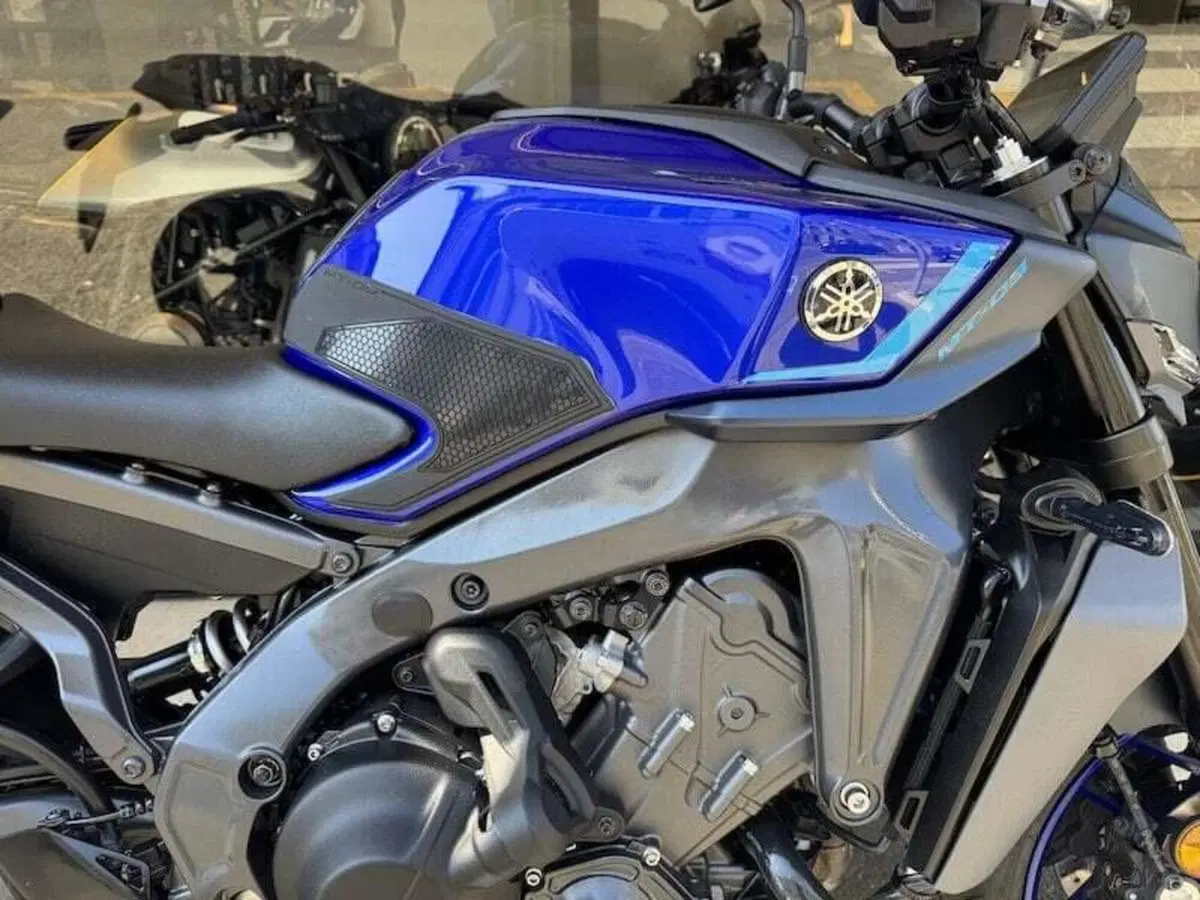 Yamaha MT-09 Y-AMT (2024 - 26) (7)