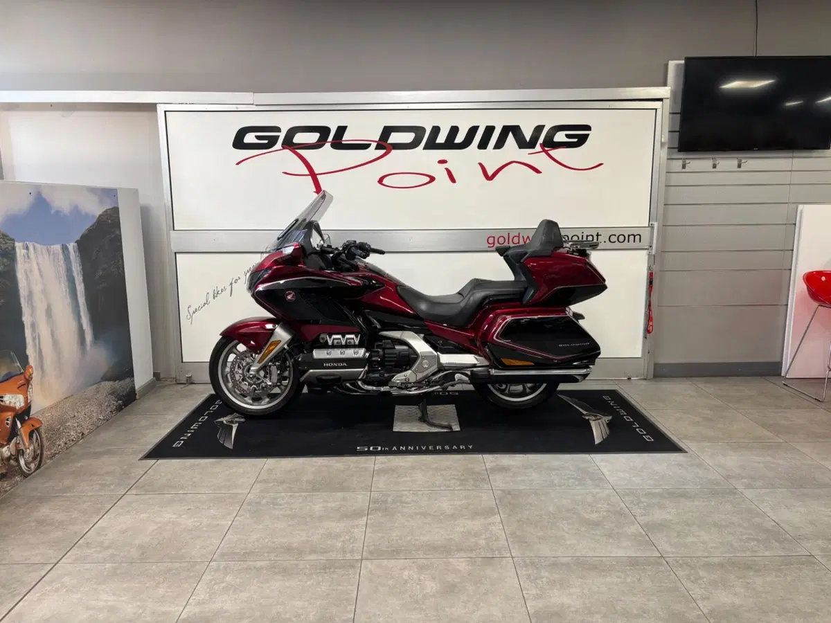 Honda GL 1800 Gold Wing Tour DTC (2018 - 20) (7)