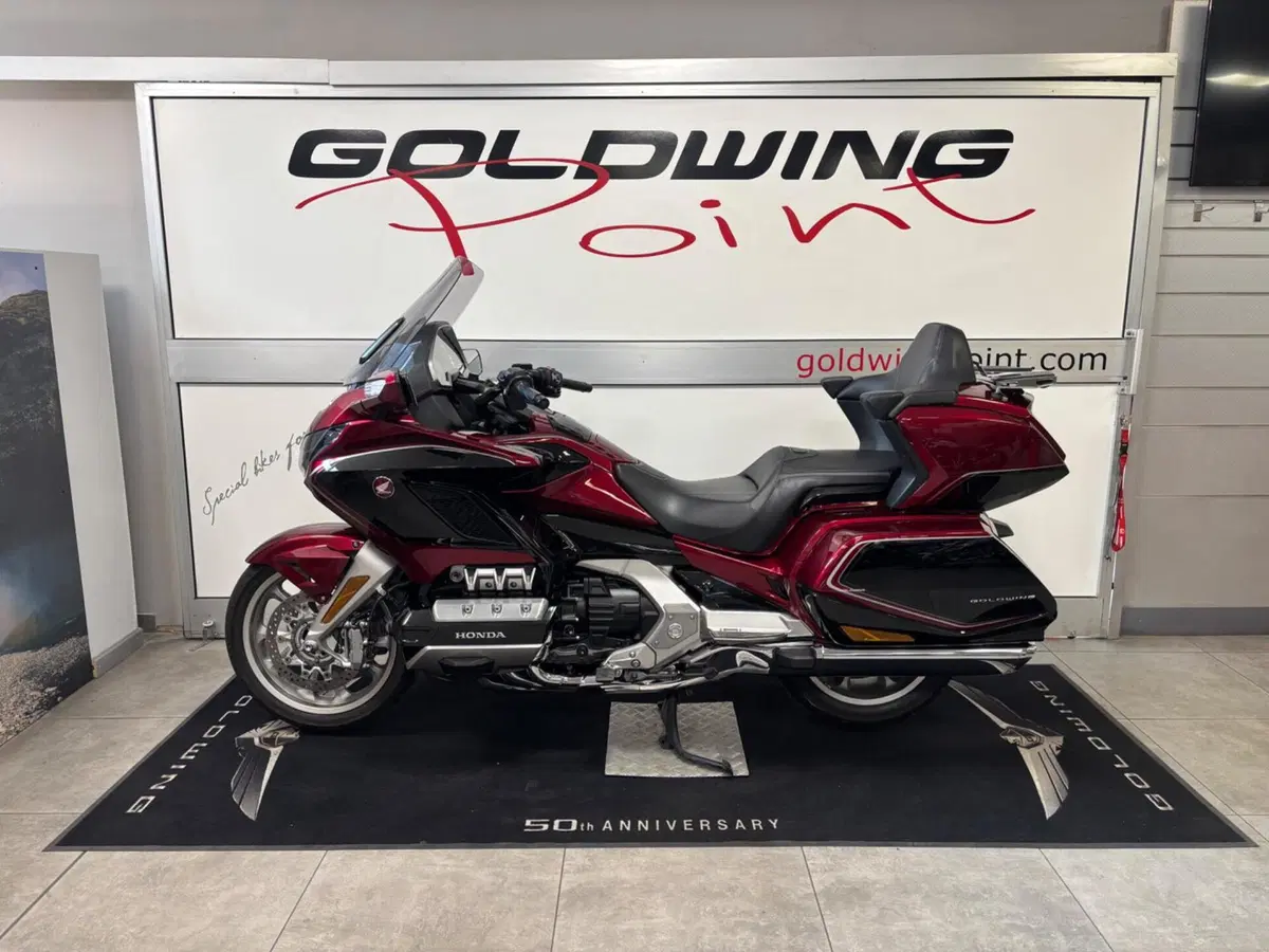 Honda GL 1800 Gold Wing Tour DTC (2018 - 20) (9)
