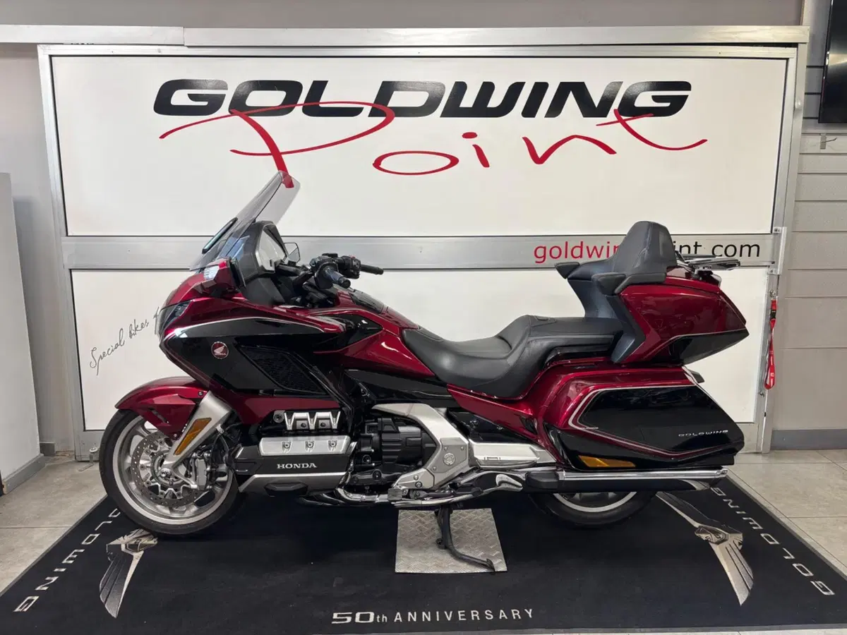 Honda GL 1800 Gold Wing Tour DTC (2018 - 20) (10)