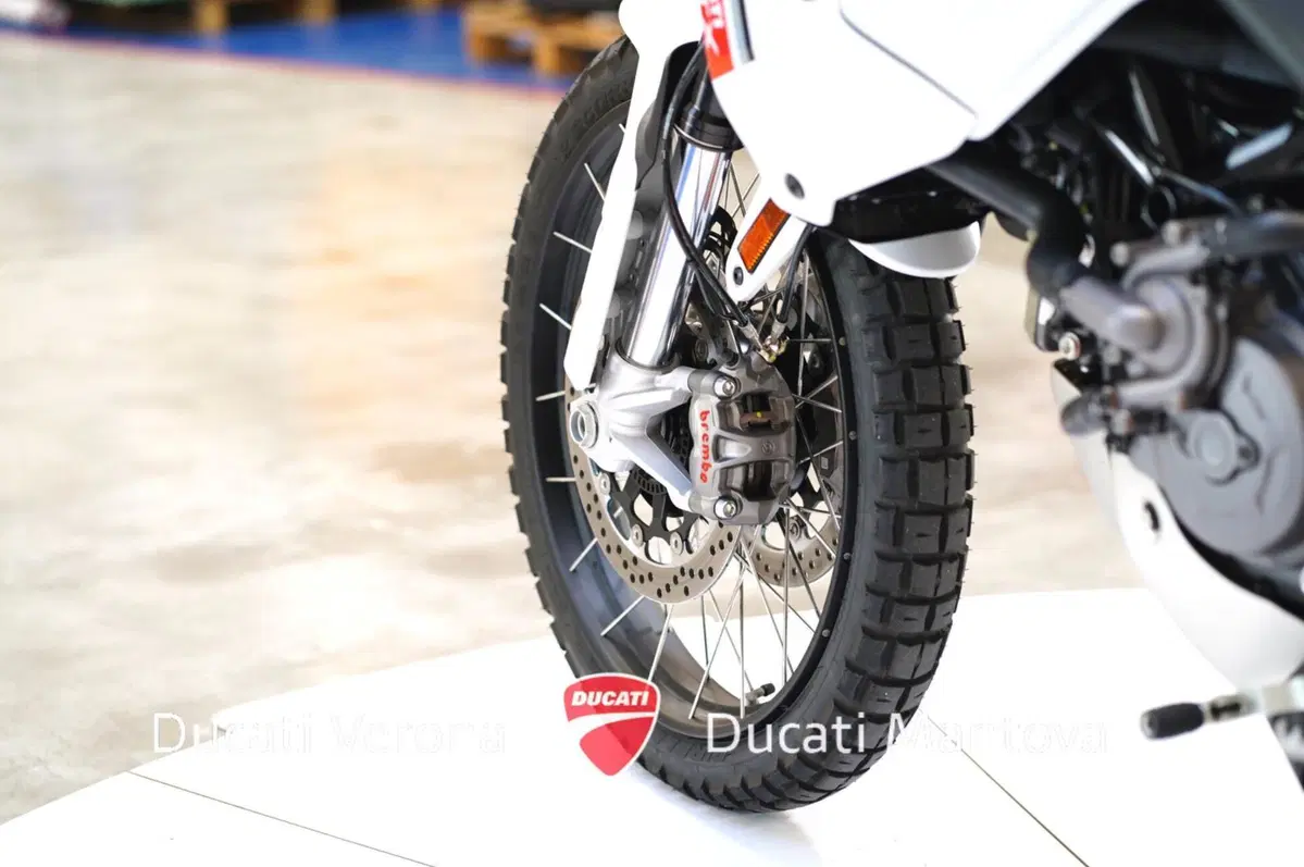 Ducati DesertX (2022 - 25) (12)