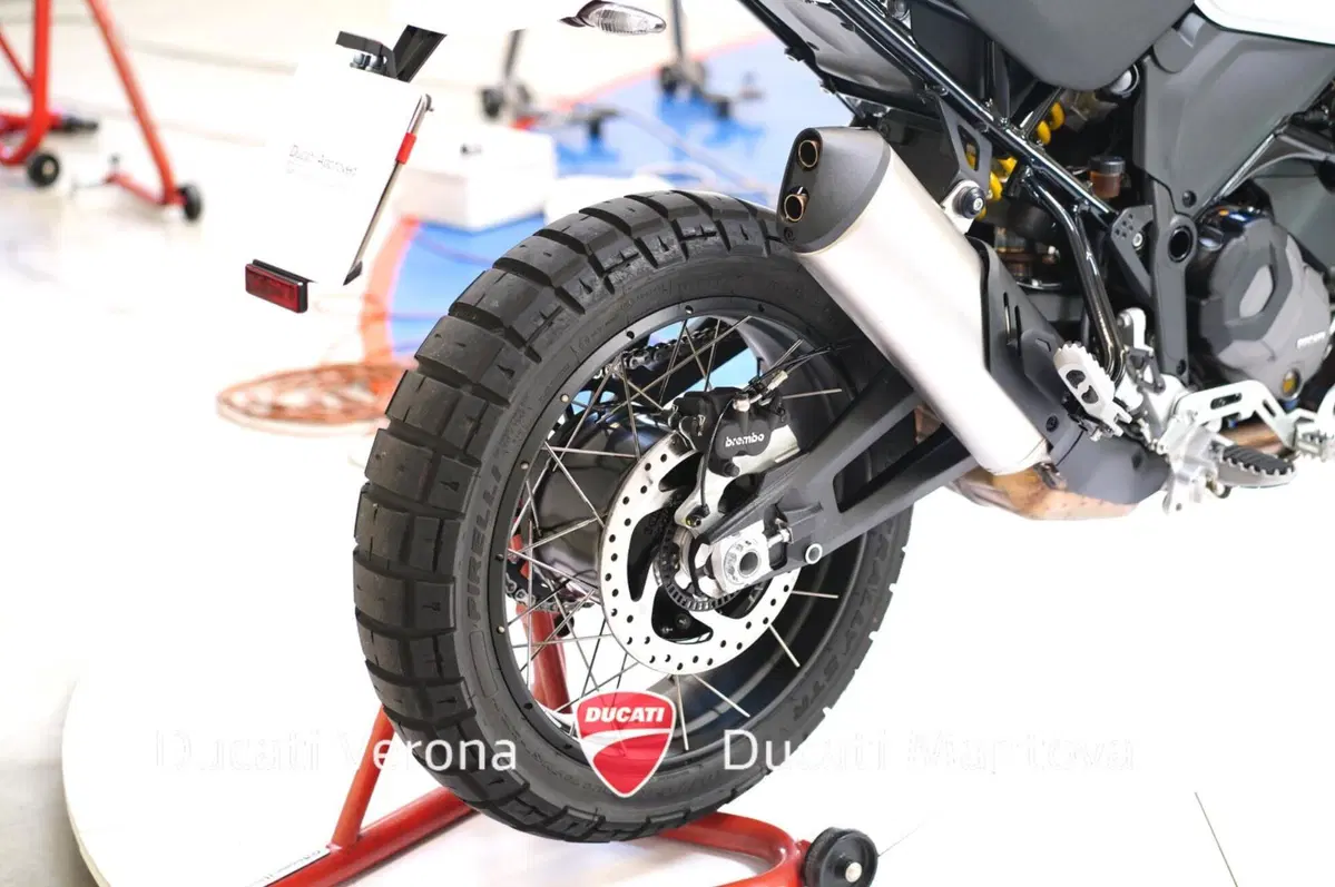 Ducati DesertX (2022 - 25) (15)