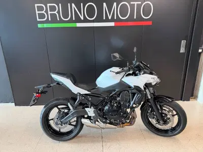 Kawasaki Z 650 (2025 - 26) usata