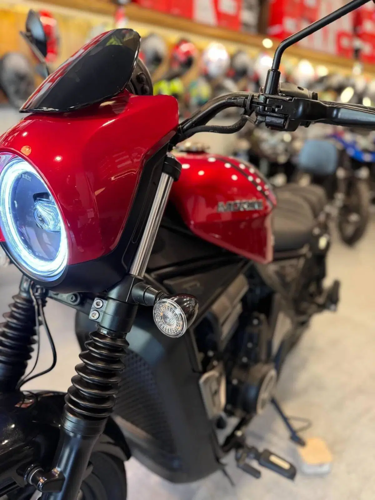 Moto Morini Calibro Custom (2024 - 26) (6)