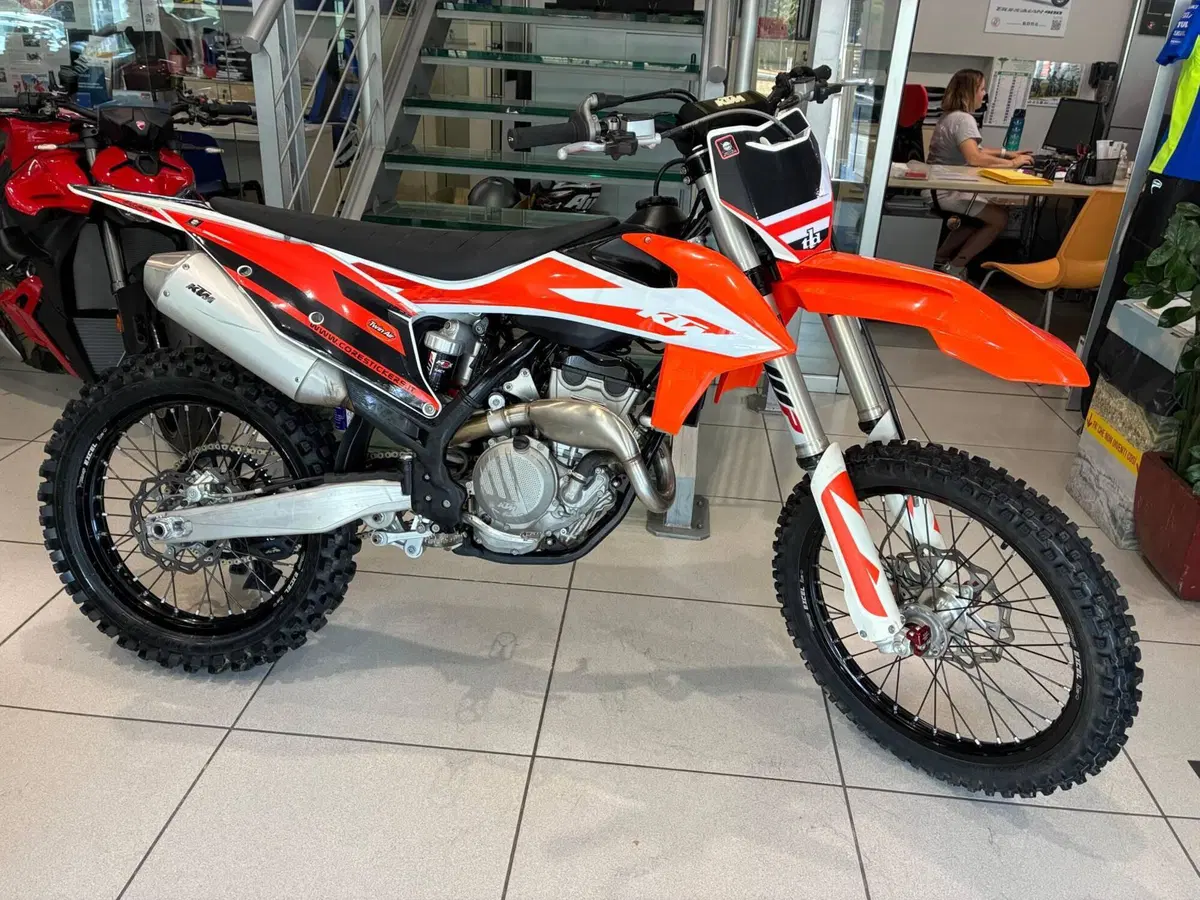 KTM 250 SX-F (2020)