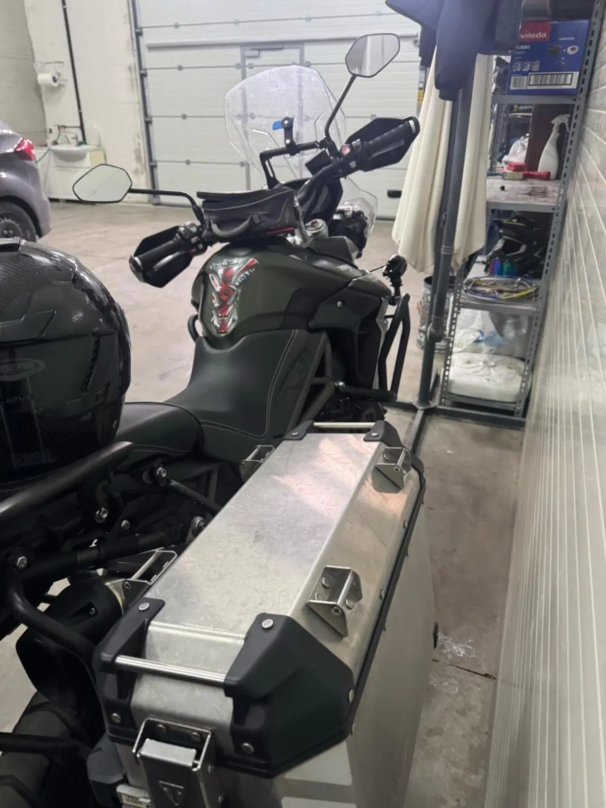 Triumph Tiger 800 XCx (2018 - 20) (2)