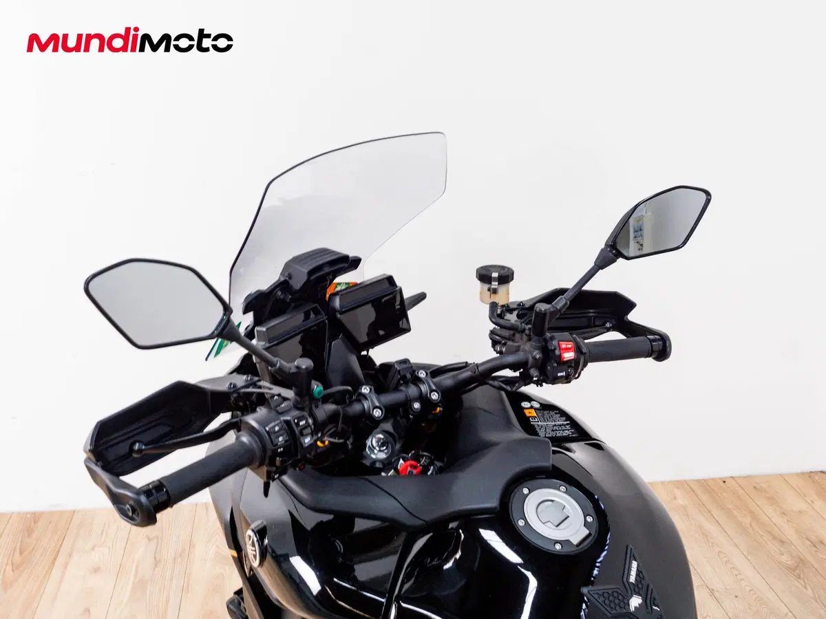 Yamaha Tracer 9 GT (2021 - 24) (11)