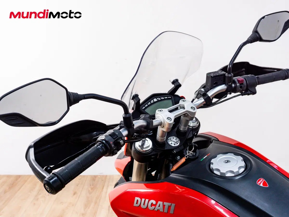 Ducati Hyperstrada 821 (2013 - 15) (11)