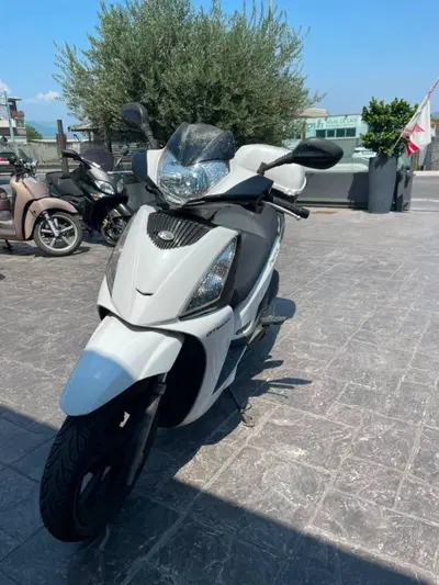 Kymco People 300i GT (2010 - 17) usata