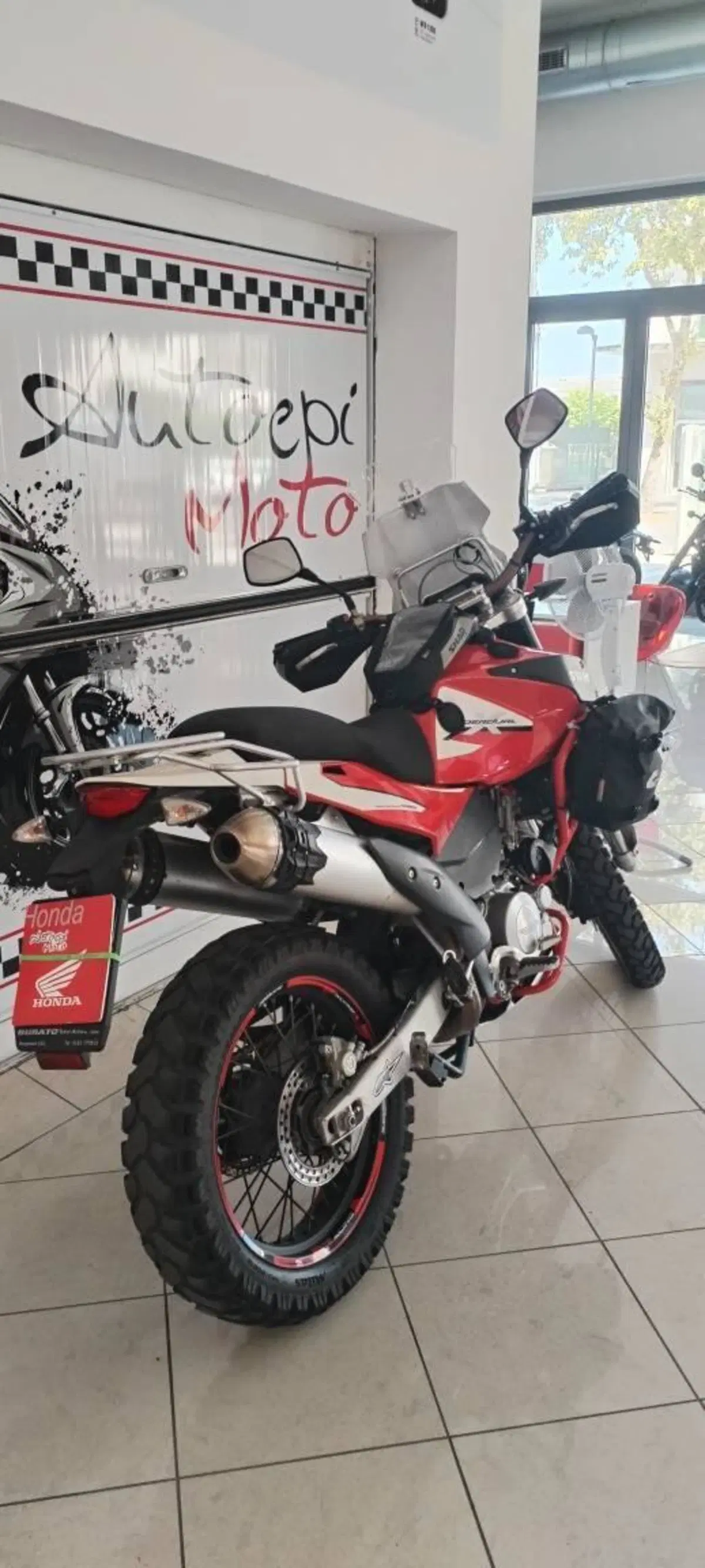 Swm Superdual 600 X (2018 - 20) (5)