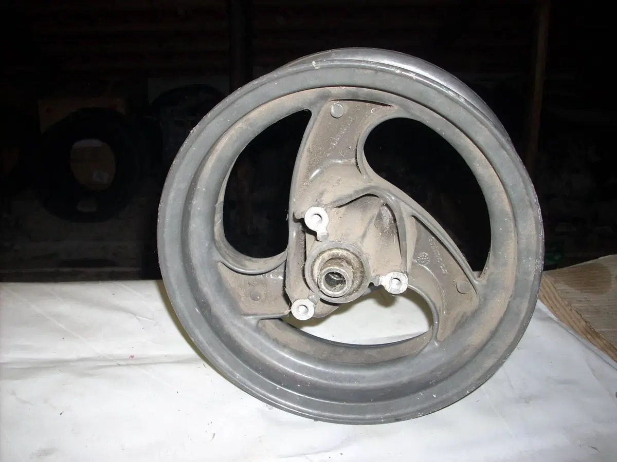 Cerchio Anteriore Usato Originale Gilera Typhoon 5 (3)