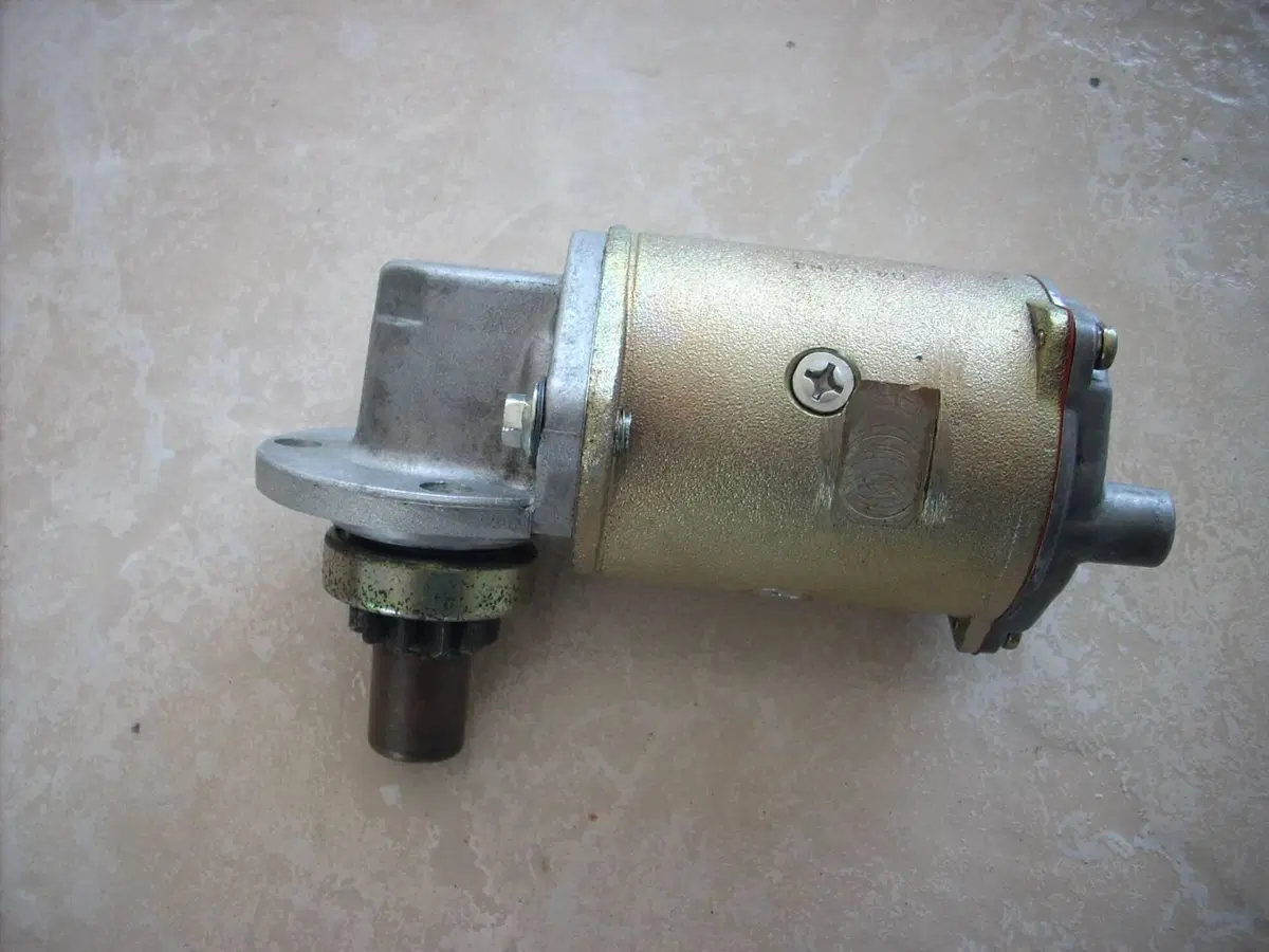 Ricambi Usati Originali Piaggio Vespa PX 125 150 2 (3)