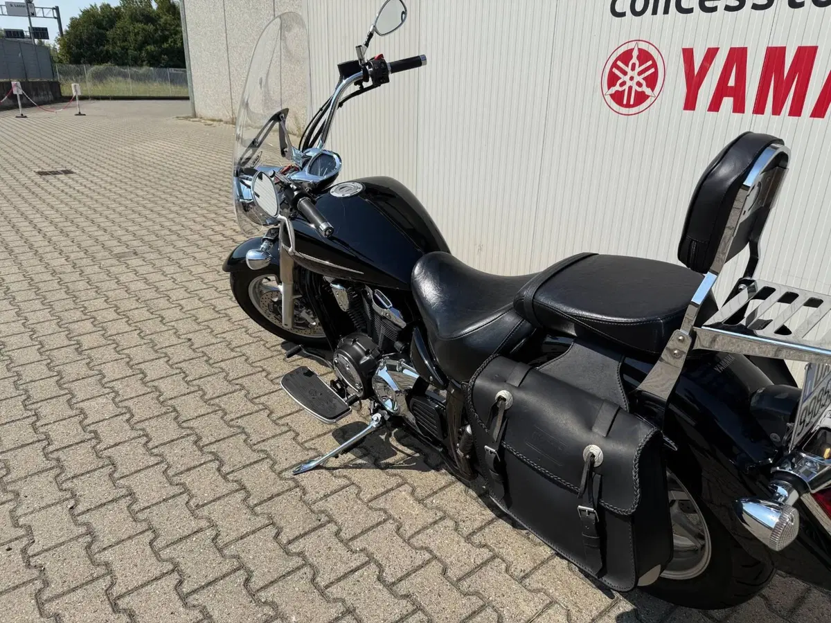 Yamaha XVS 1300 A CFD (2014 - 16) (2)