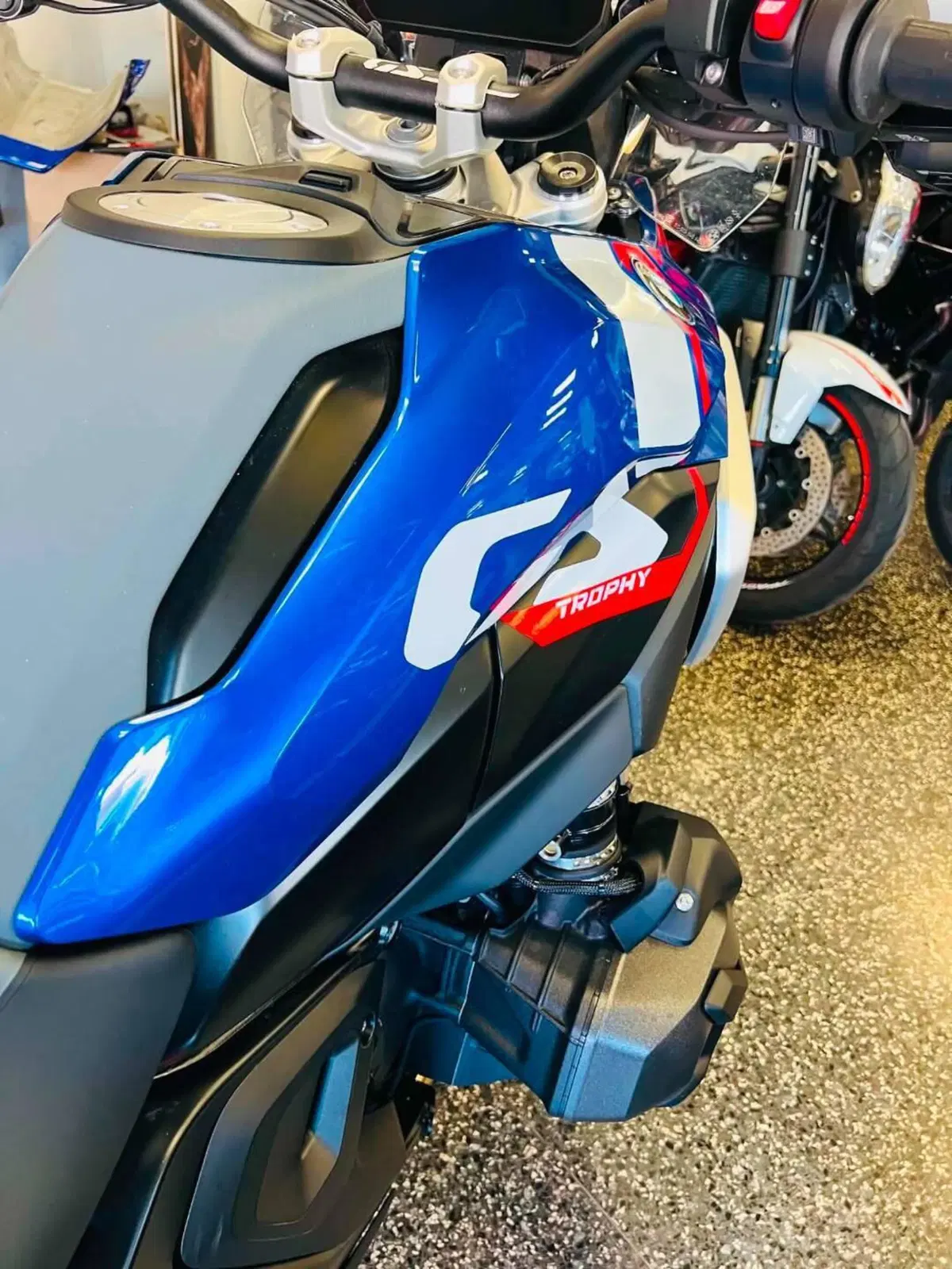 Bmw R 1300 GS (2023 - 26) (2)