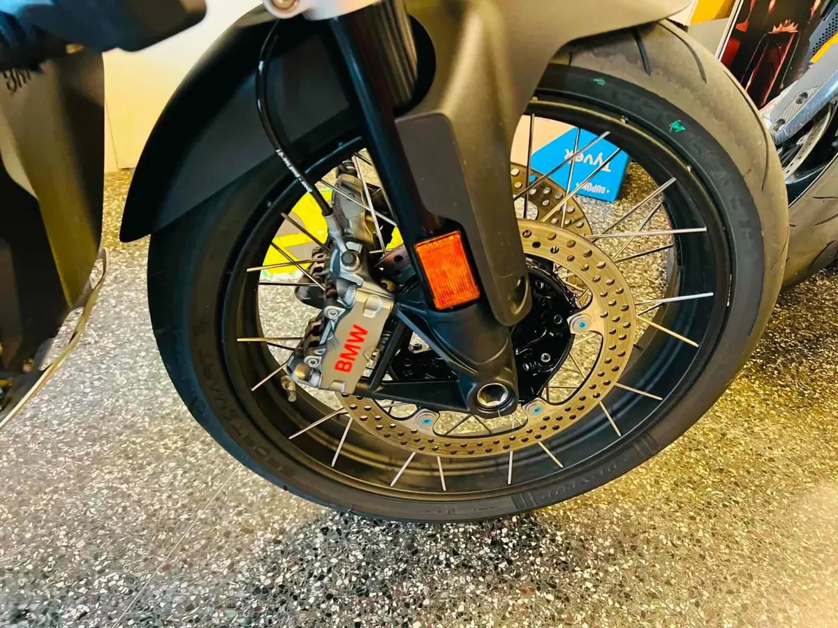 Bmw R 1300 GS (2023 - 26) (5)