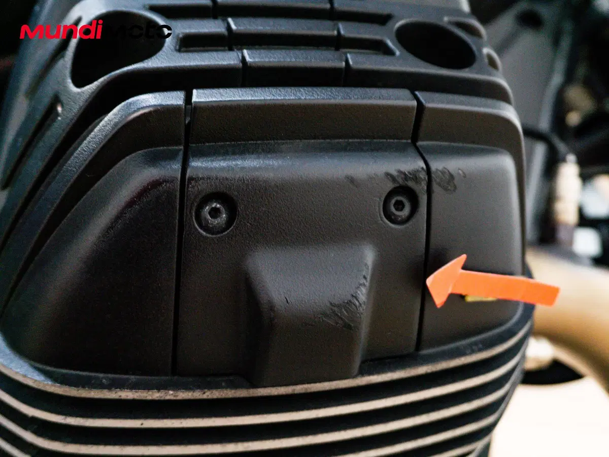 Moto Guzzi V85 TT (2019 - 20) (17)