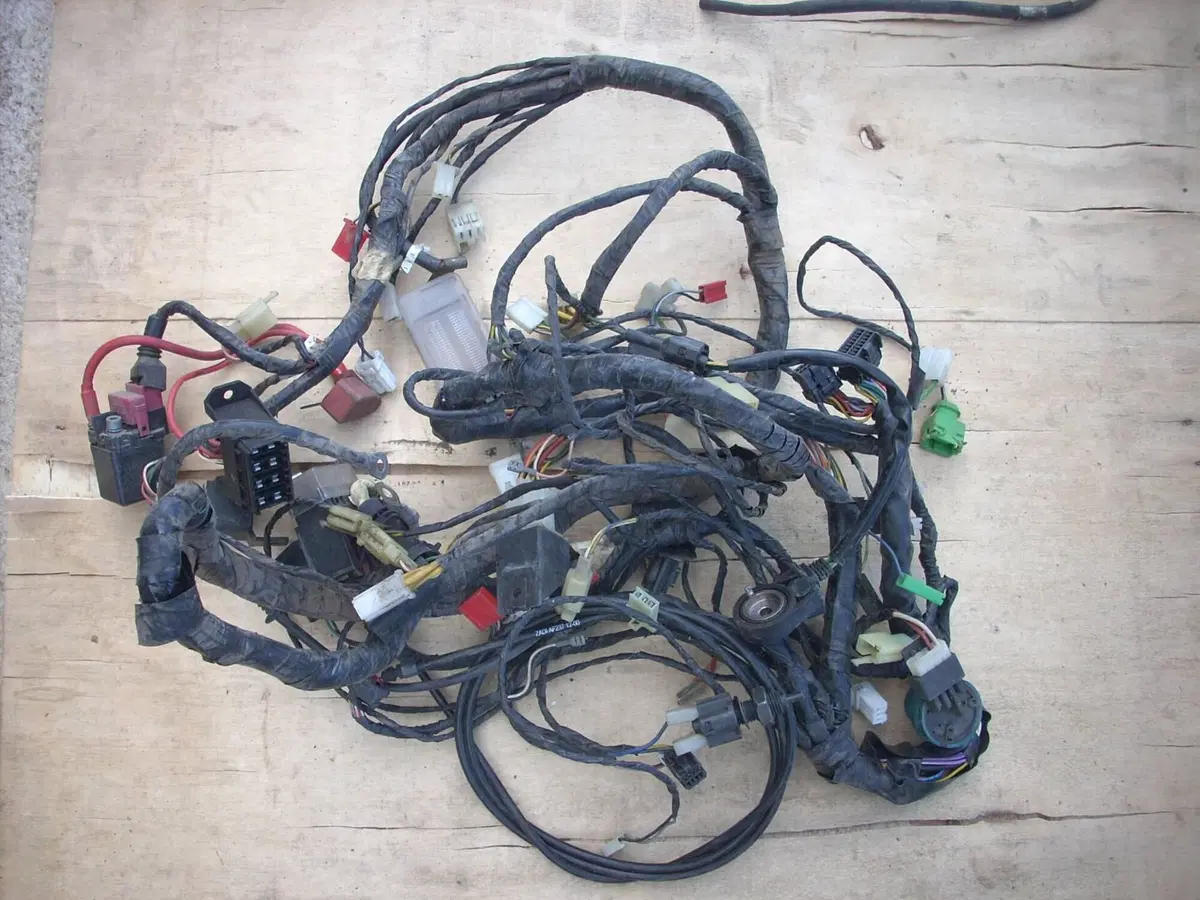 Ricambi Usati Originali Piaggio X9 250 (2000 - 200 (16)
