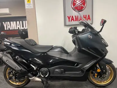 Yamaha T-Max 560 Tech Max (2022 - 24) usata