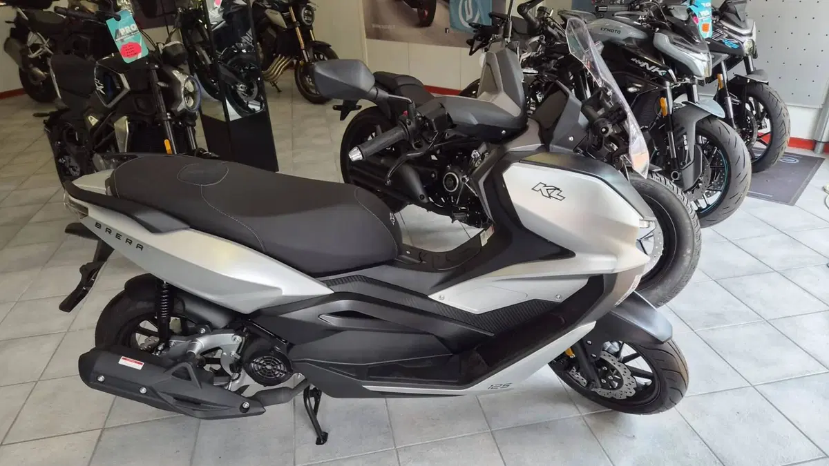 Kl Brera 125+ (2025 - 26) (4)