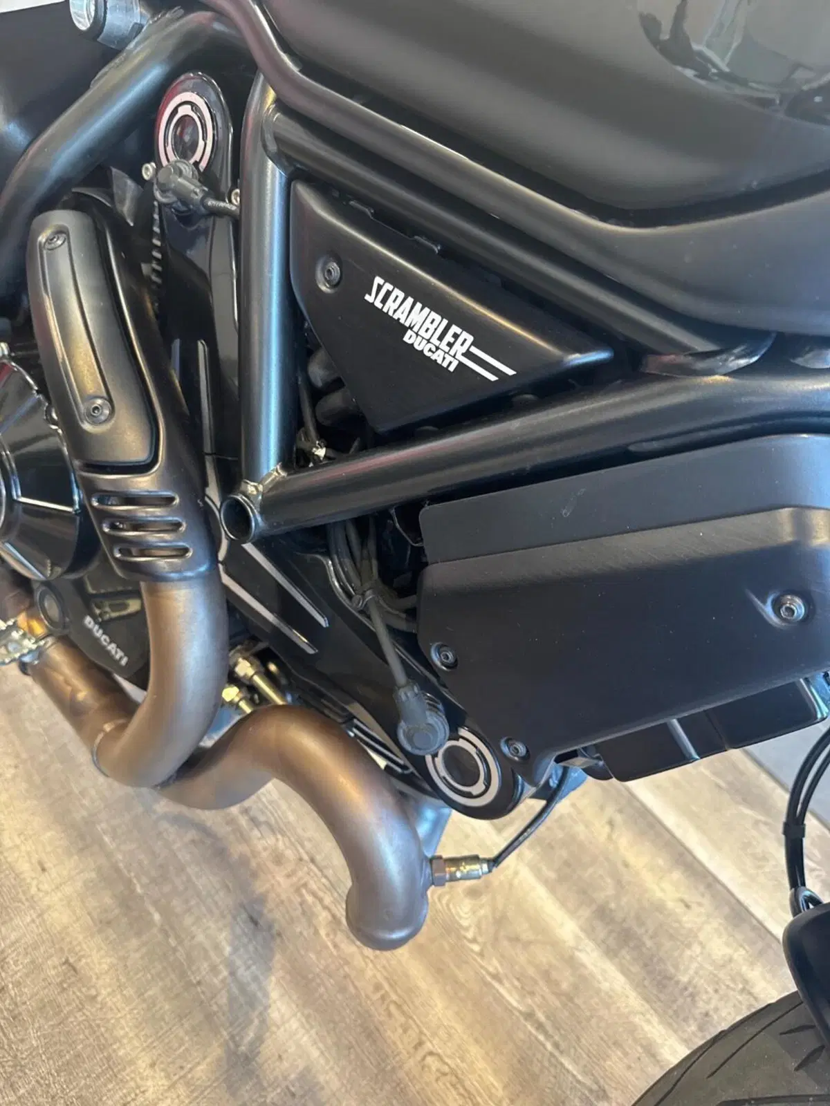 Ducati Scrambler 1100 Sport Pro (2020 - 25) (15)