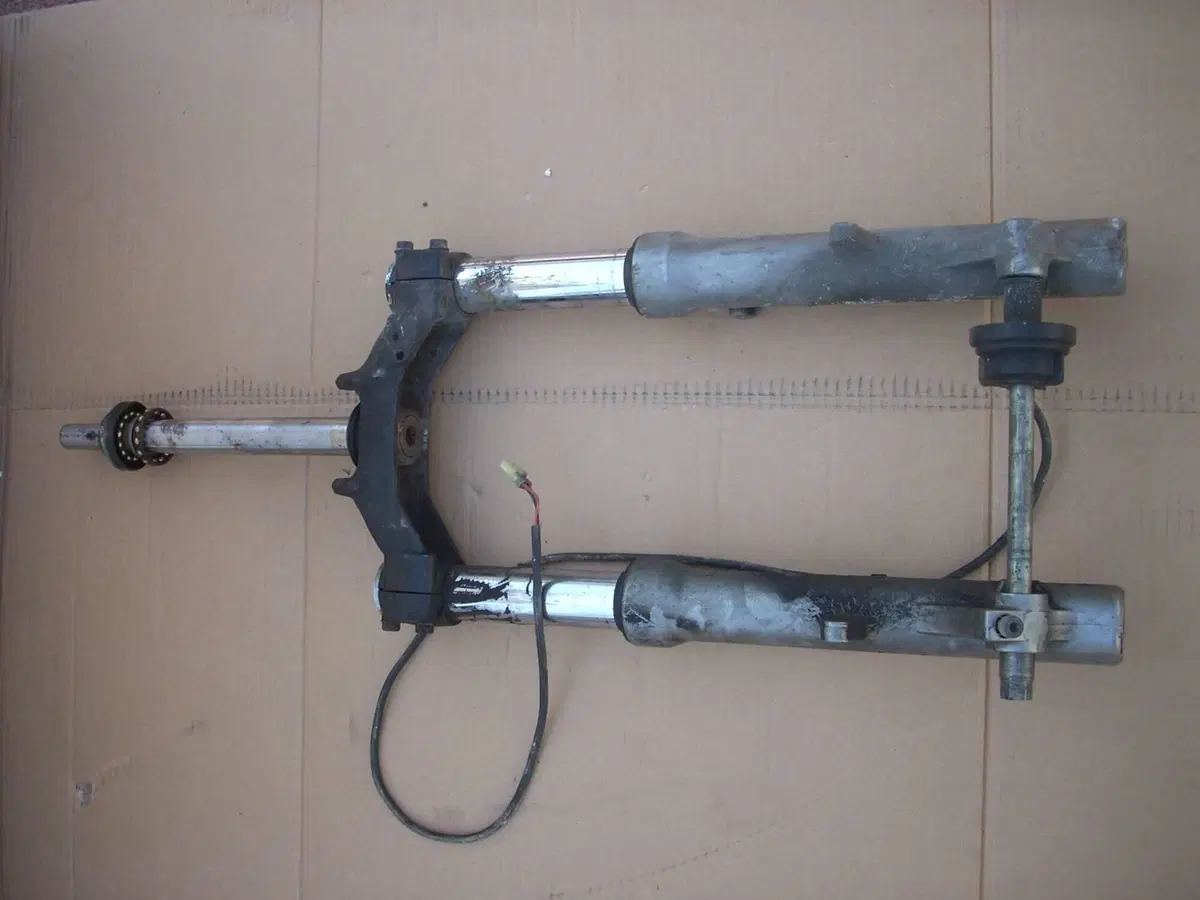 Ricambi Usati Originali Suzuki Burgman 400 K3 (200 (5)