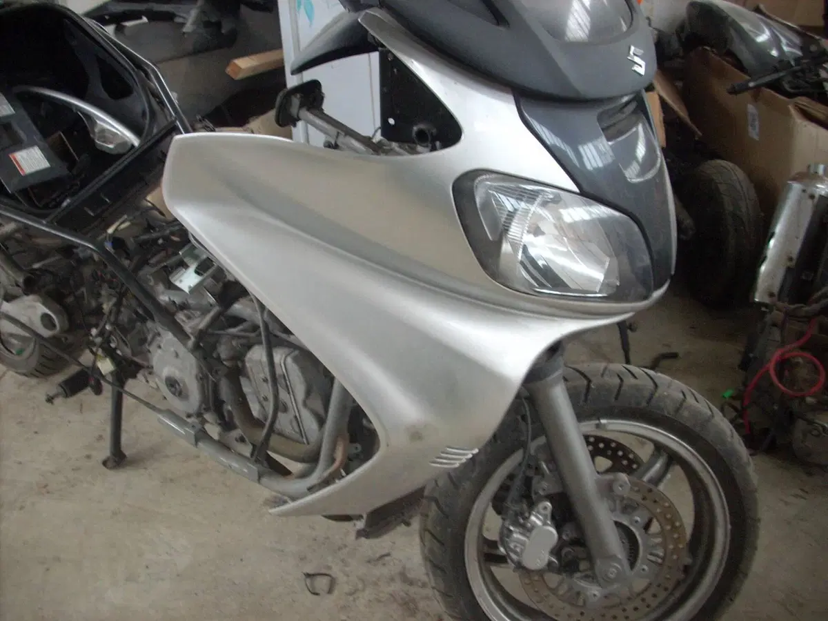 Ricambi Usati Originali Suzuki Burgman AN 650 (200 (15)