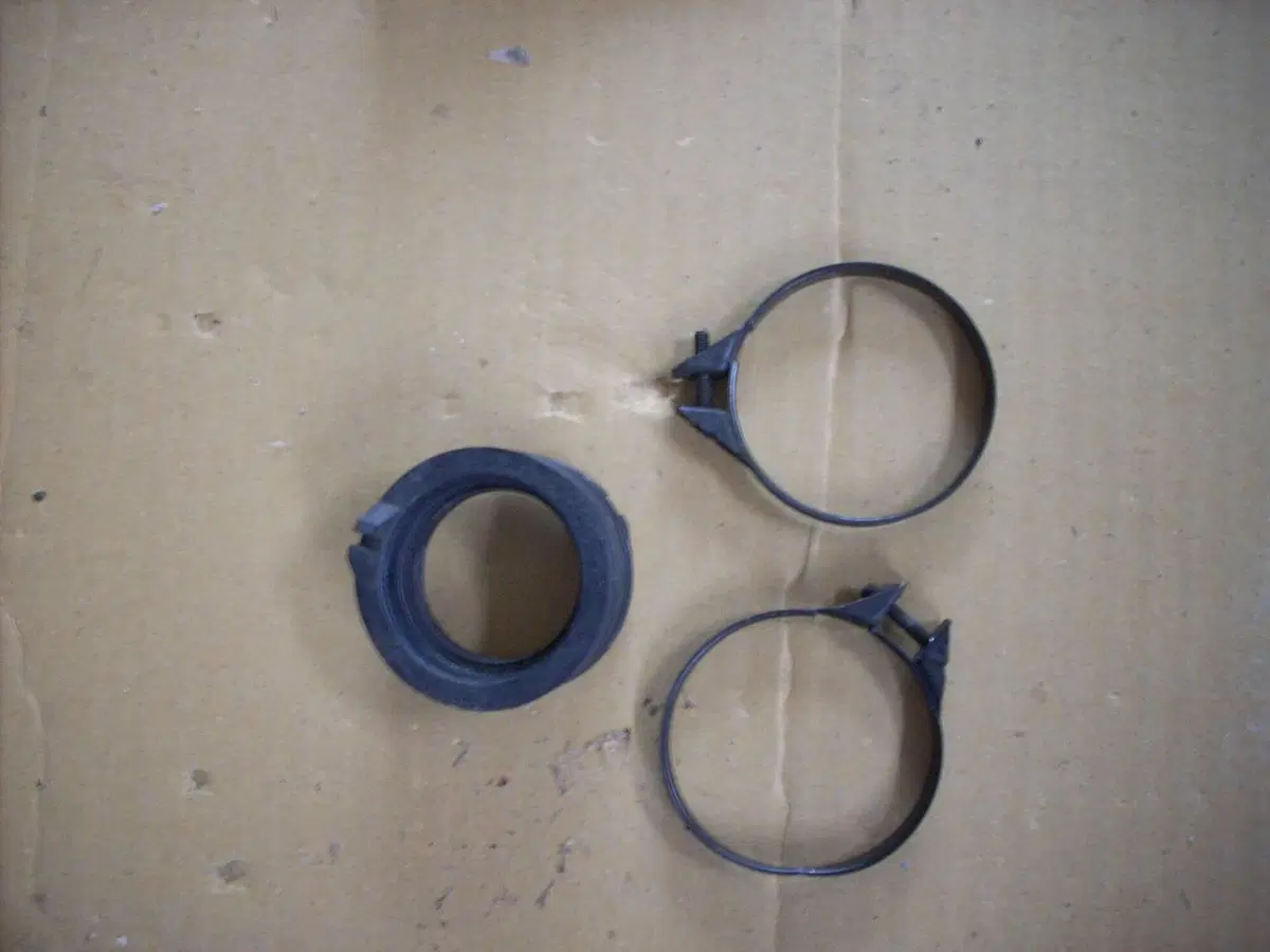 Testata Motore e Collettore Aspirazione Usati Orig Suzuki (2)