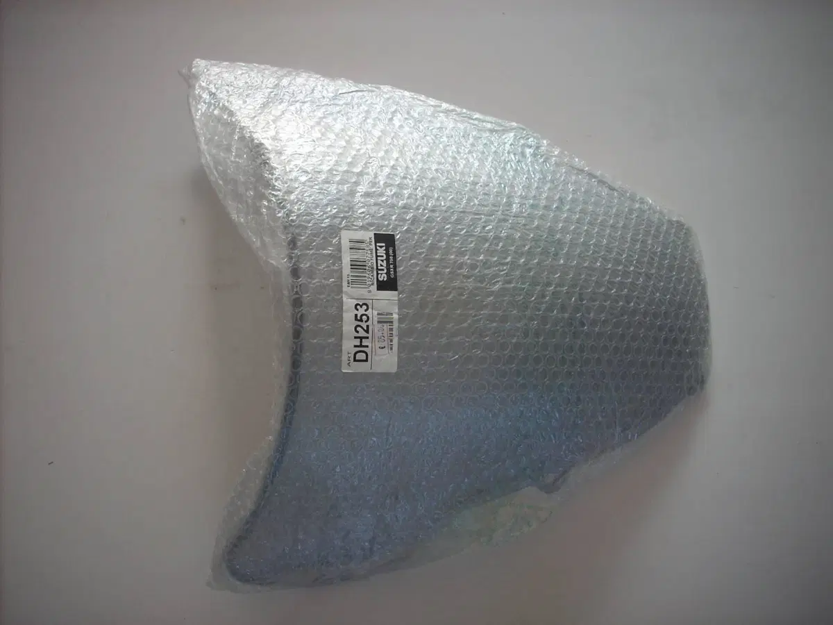 Plexiglass Parabrezza Cupolino GIVI Fumé Suzuki GS (2)