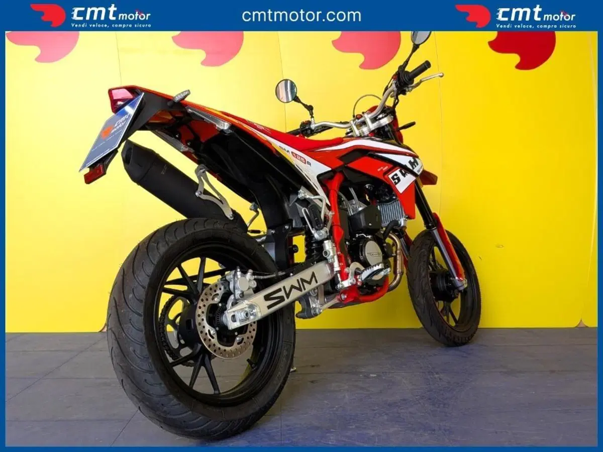 Swm SM 125 R Reborn (2026) (4)