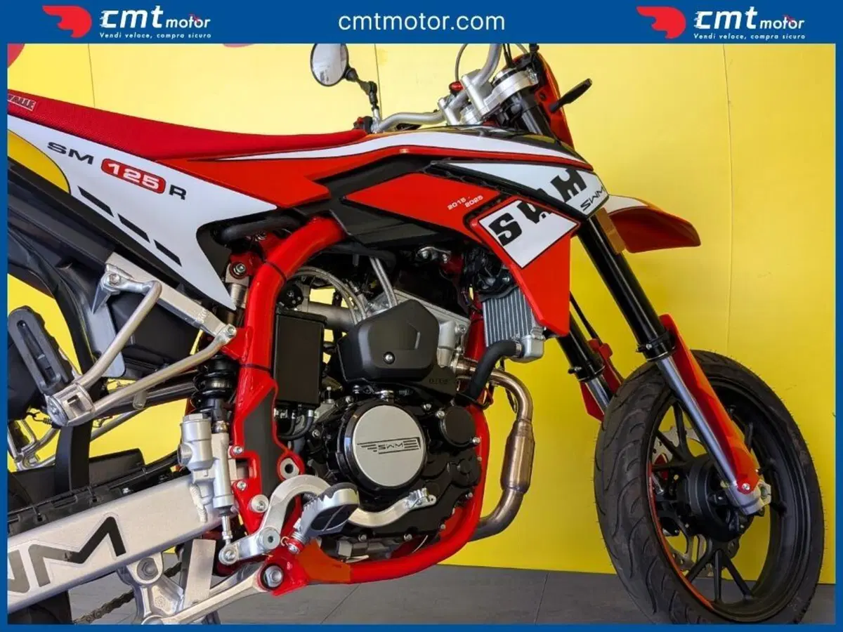 Swm SM 125 R Reborn (2026) (9)