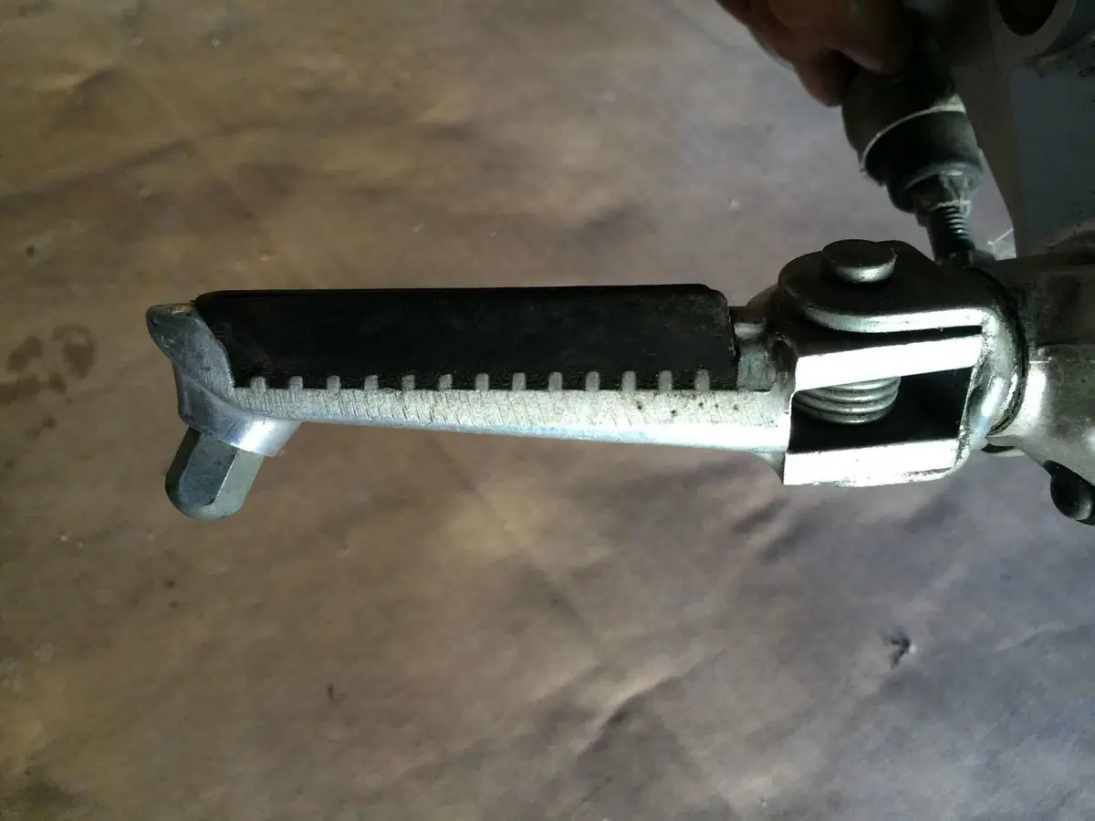 Ricambi Usati Originali Suzuki SV 650 / SV 650 S / (7)