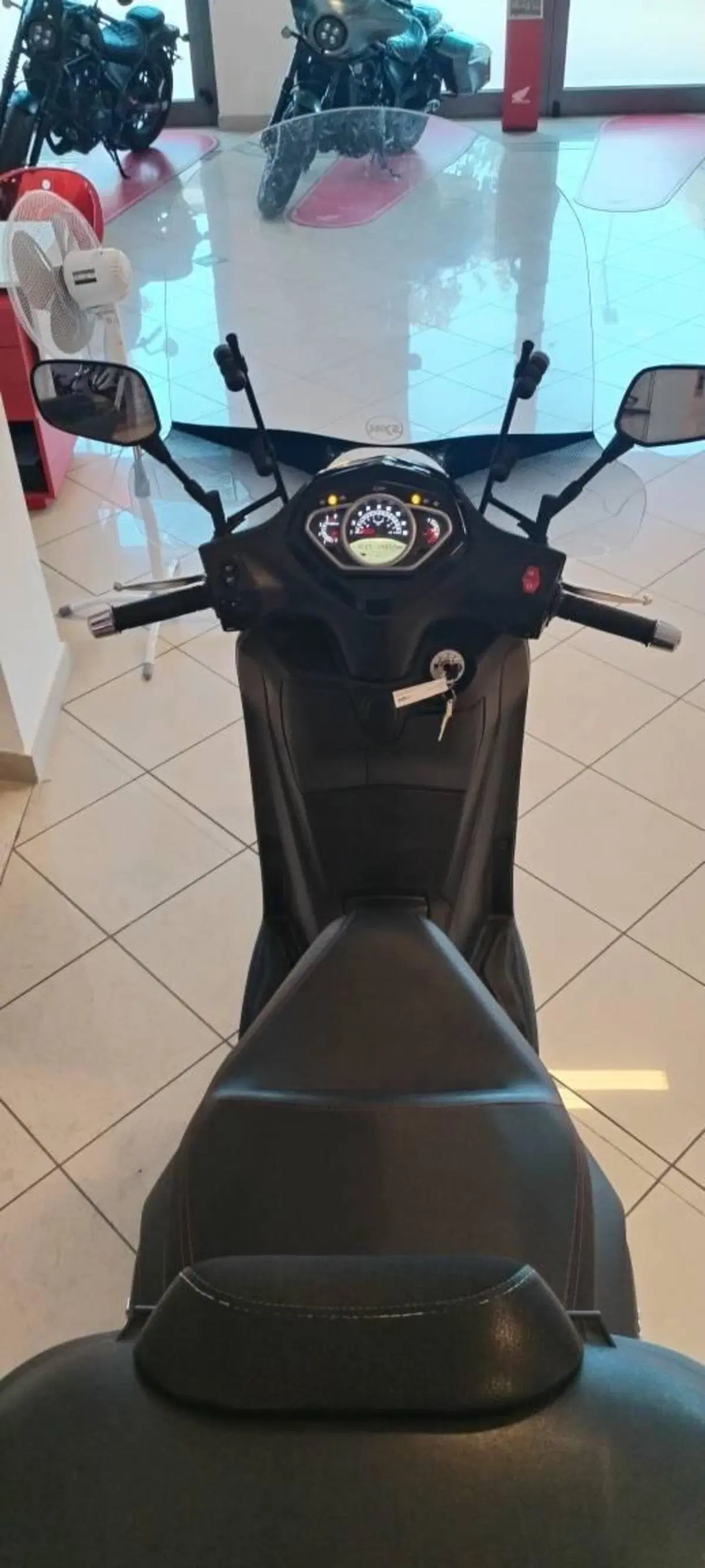Sym HD 300 (2021 - 25) (6)
