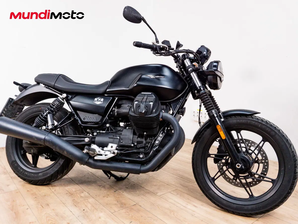 Moto Guzzi V7 850 Stone Special Abs (2021) (2)