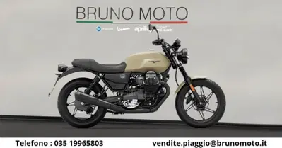 Moto Guzzi V7 Stone (2025 - 26) nuova