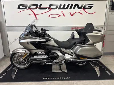 Honda GL 1800 Gold Wing Tour DCT &amp; Airbag (2022 - 24) usata