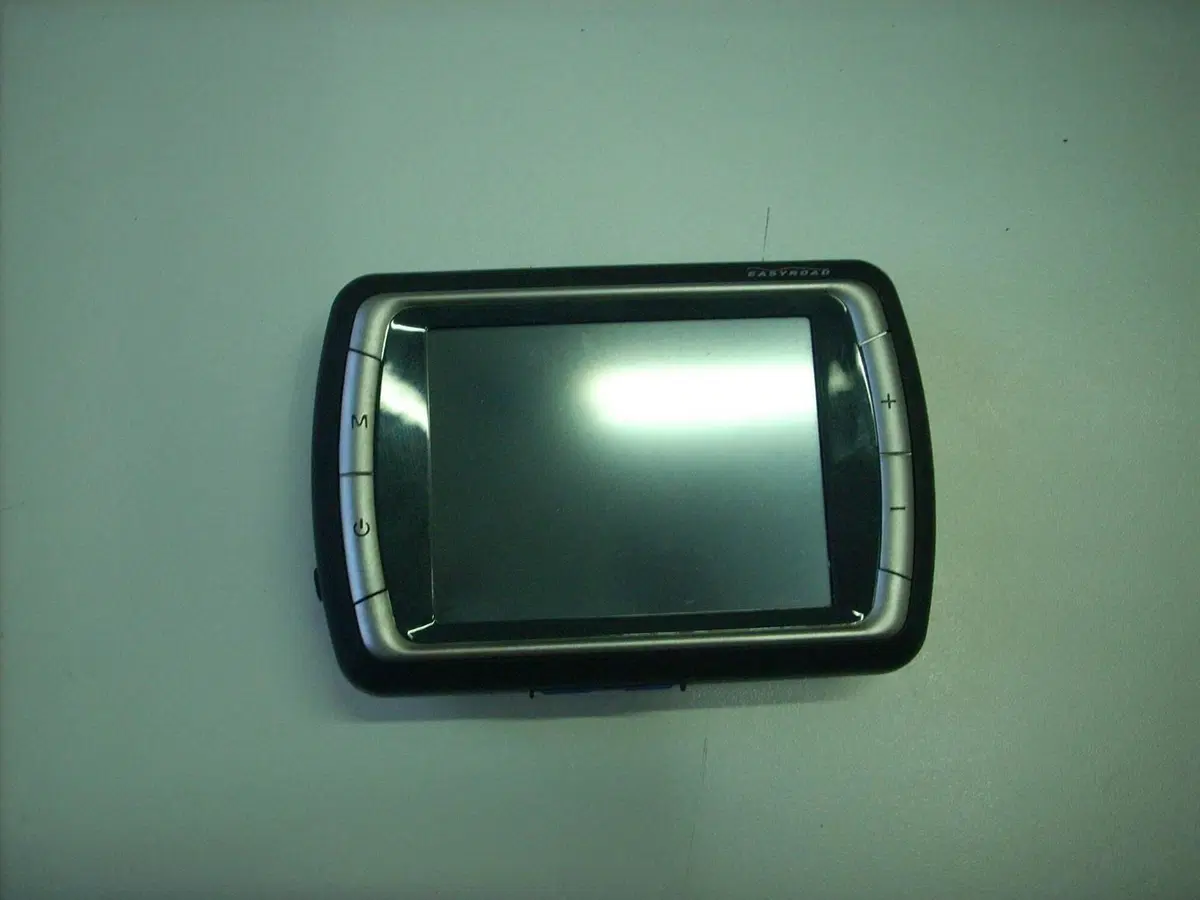 Navigatore Satellitare GPS Magneti Marelli Easy Ro (3)