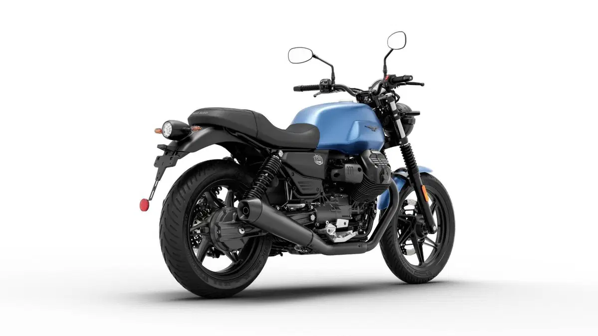 Moto Guzzi V7 Stone (2025 - 26) (6)