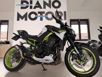 Kawasaki Z 900 (2021 - 24) usata