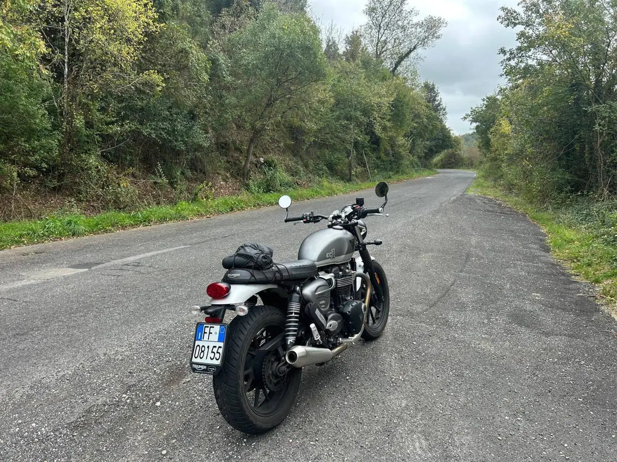 Triumph Street Twin EC1 Special Edition (2022 - 23) (3)