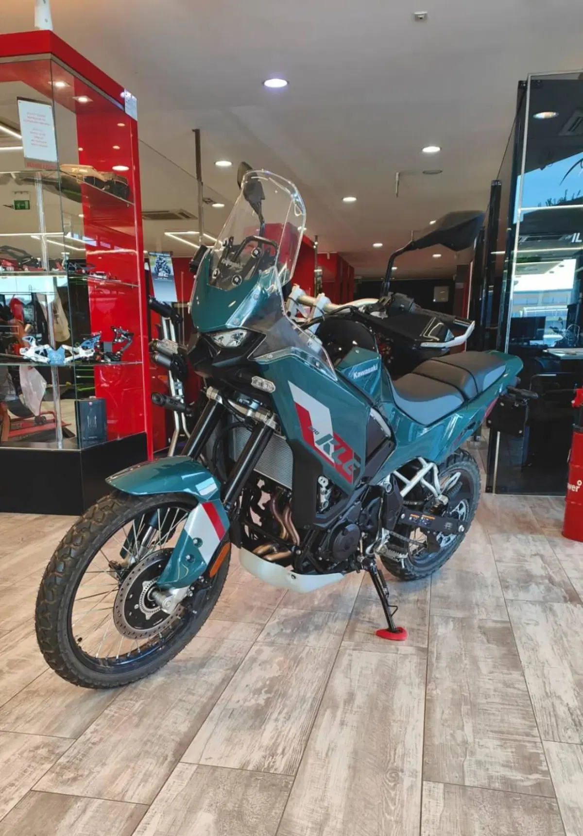 Kawasaki KLE 500 SE (2026) (2)