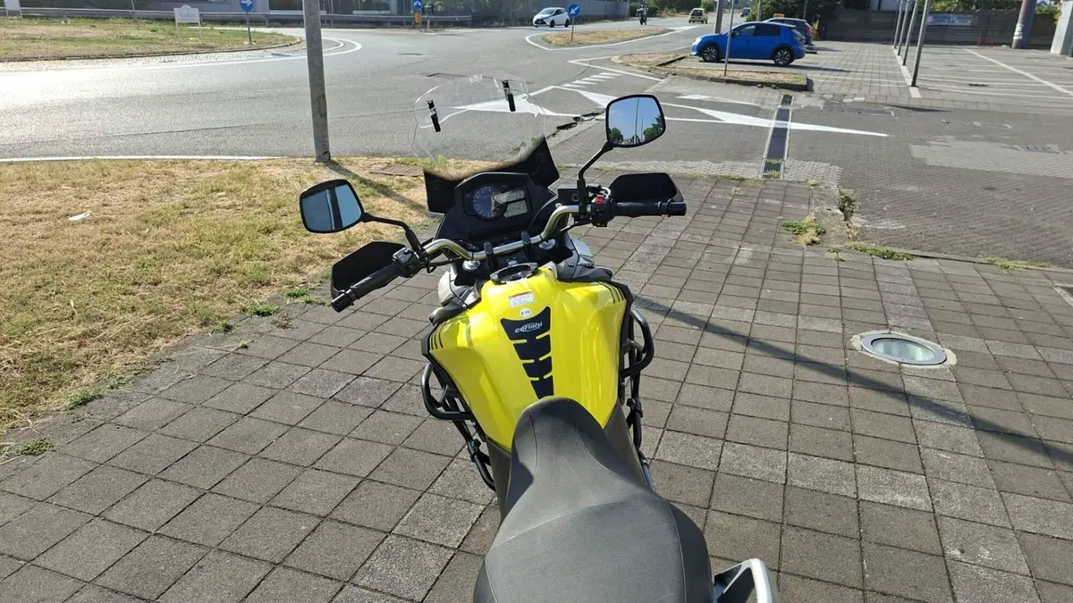 Suzuki V-Strom 650 ABS (2017 - 20) (4)