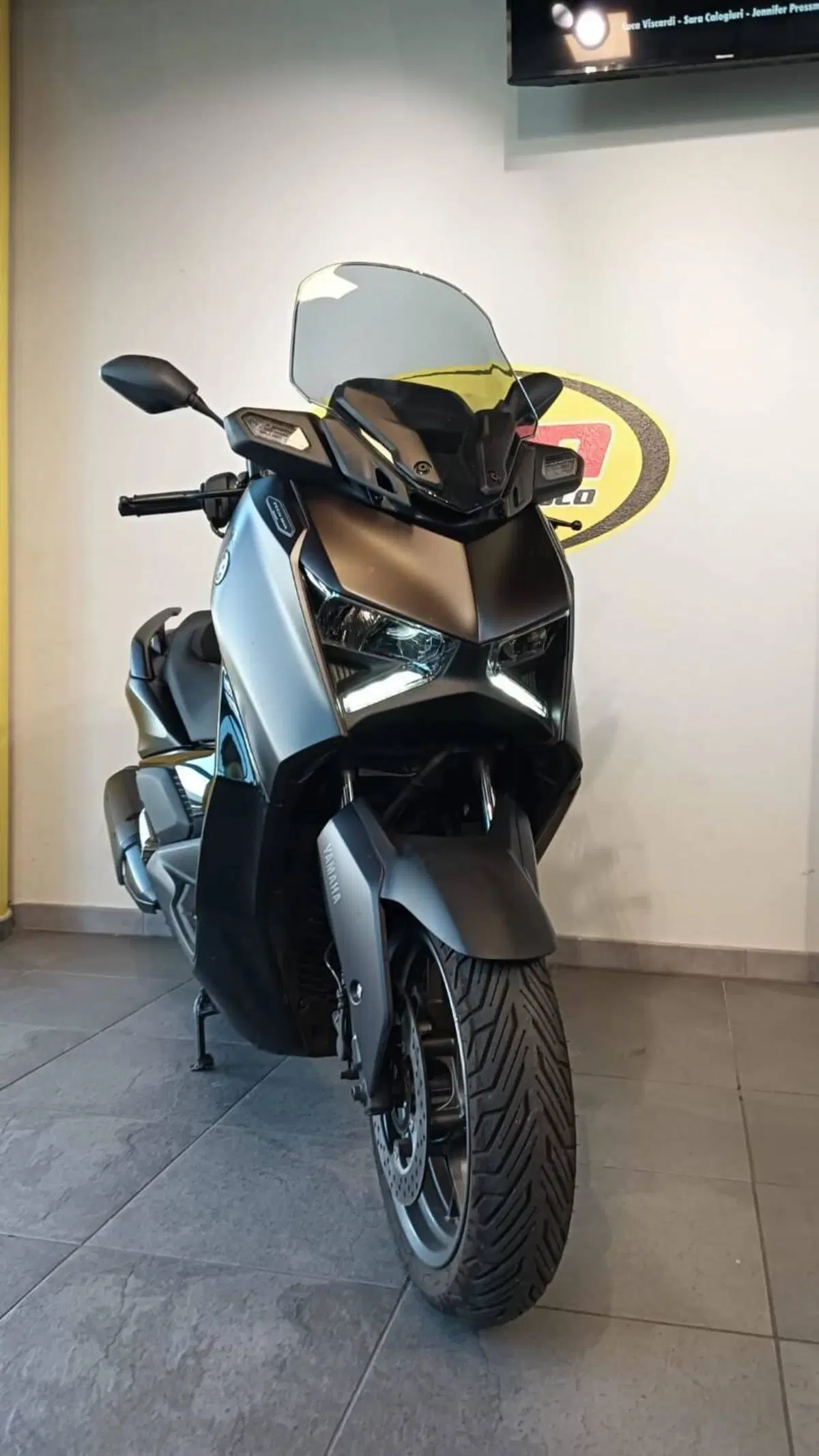 Yamaha X-Max 300 (2021 - 24) (12)