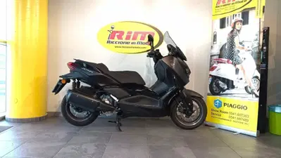 Yamaha X-Max 300 (2021 - 24) usata