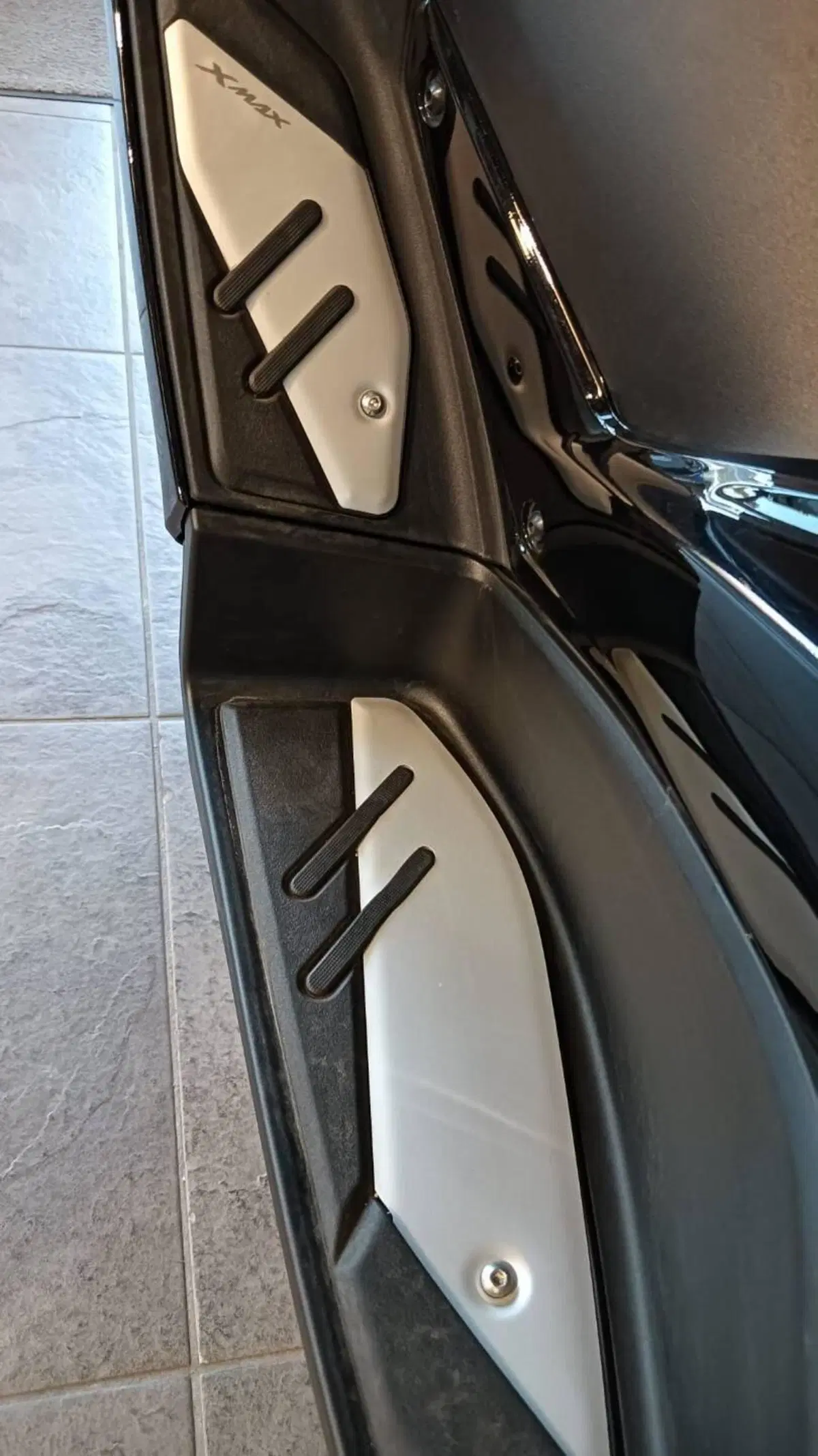 Yamaha X-Max 300 (2021 - 24) (11)