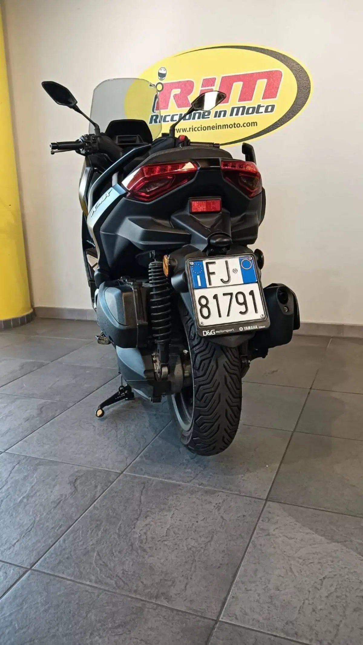 Yamaha X-Max 300 (2021 - 24) (13)